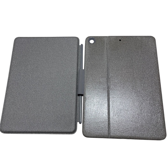 Combo Touch Ipad Keypad and Case (space key does not work) - Picture 5 of 5